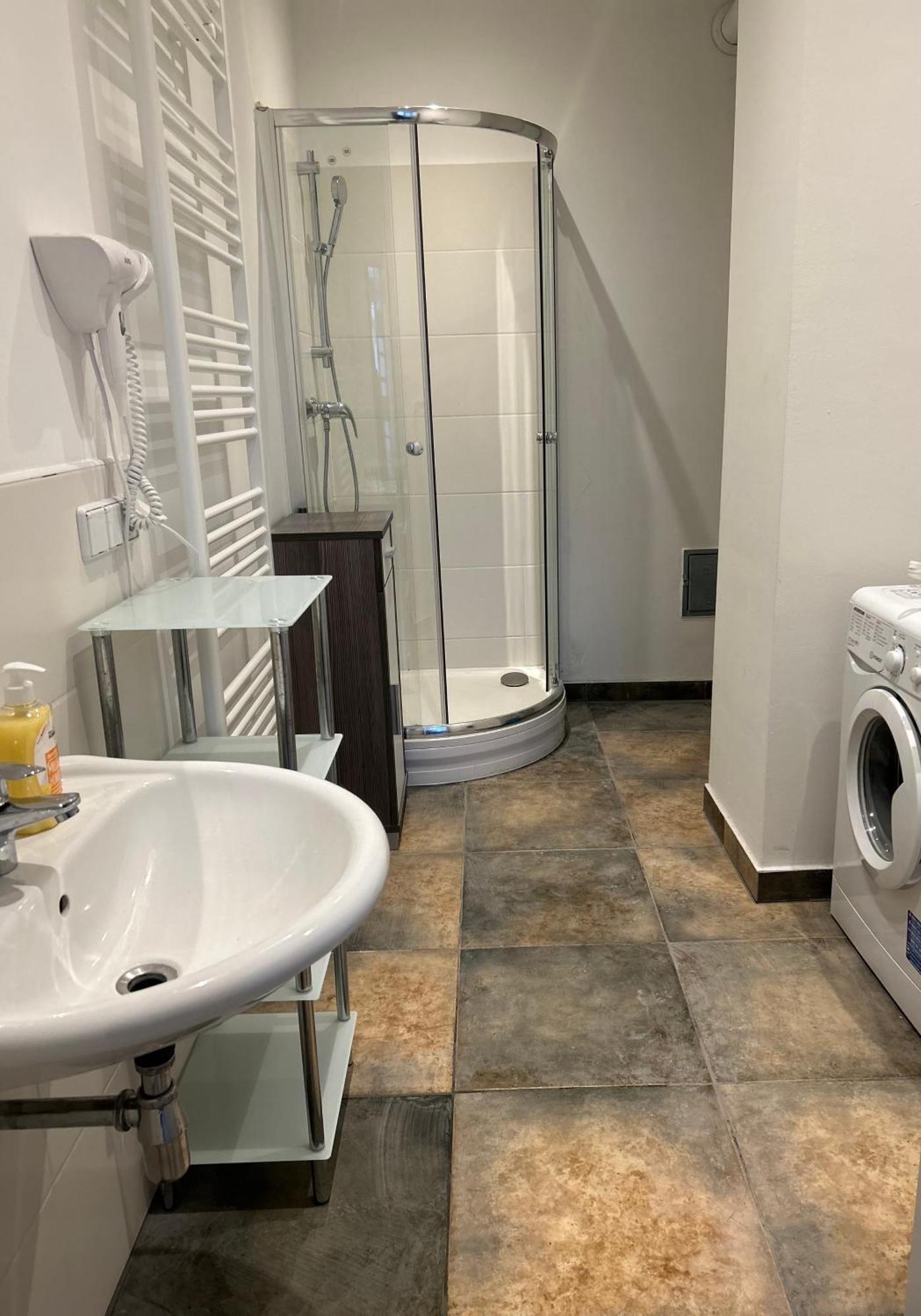 Schoene, Helle Wohnung In Stadtnaehe Виена Екстериор снимка