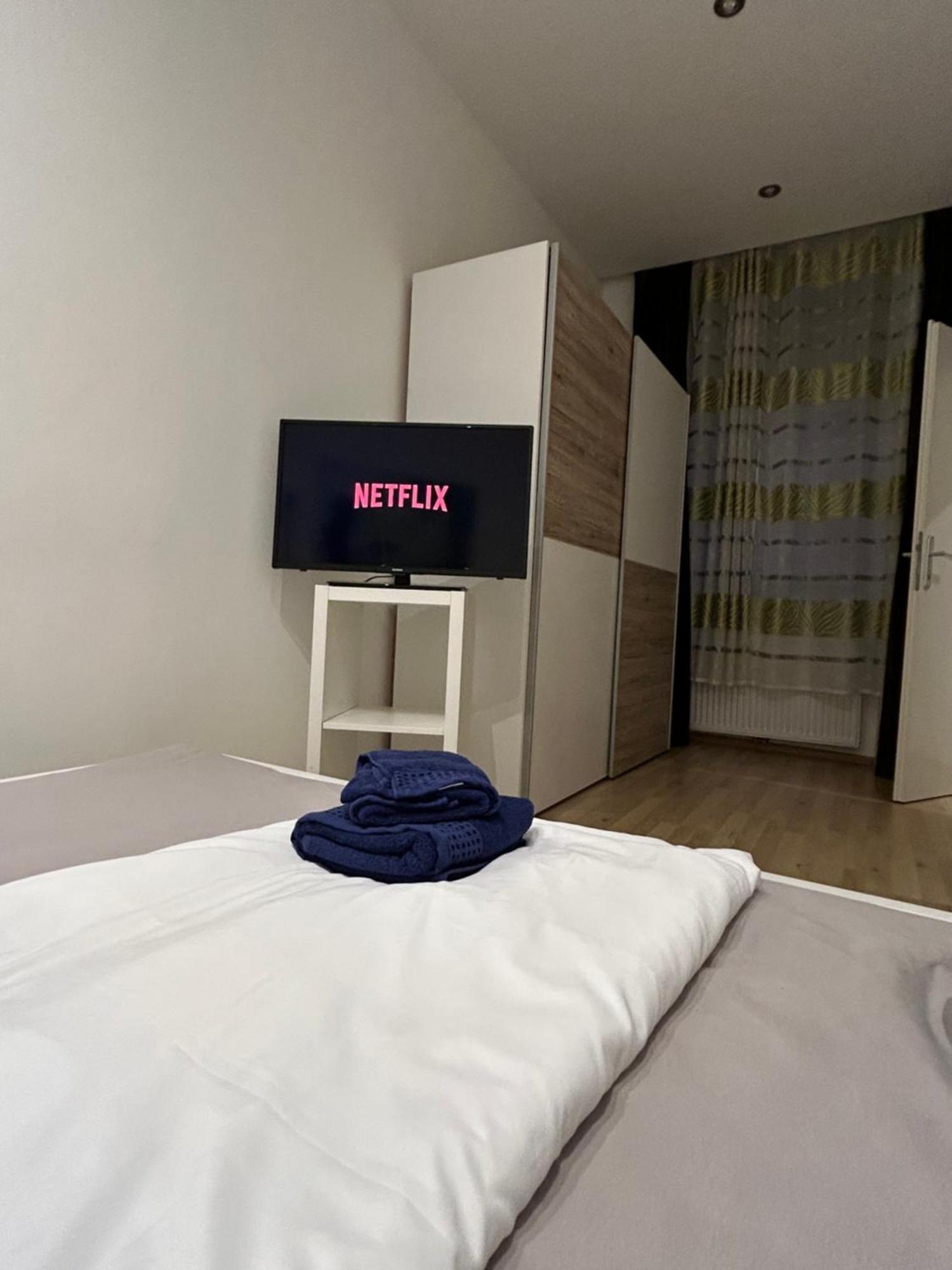 Schoene, Helle Wohnung In Stadtnaehe Виена Екстериор снимка